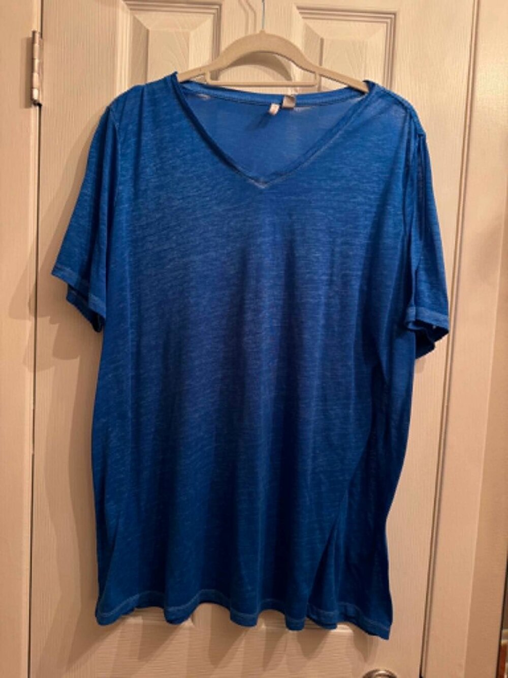 Cato Bright Blue V-Neck Short Sleeve Tee Size 22/24